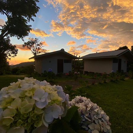 Rancho Huacatay Bed & Breakfast Monteverde Bagian luar foto