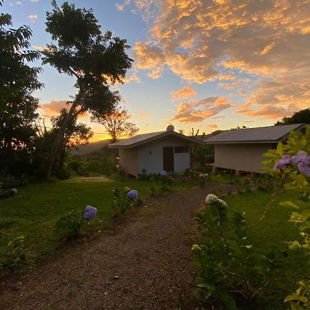 Rancho Huacatay Bed & Breakfast Monteverde Bagian luar foto